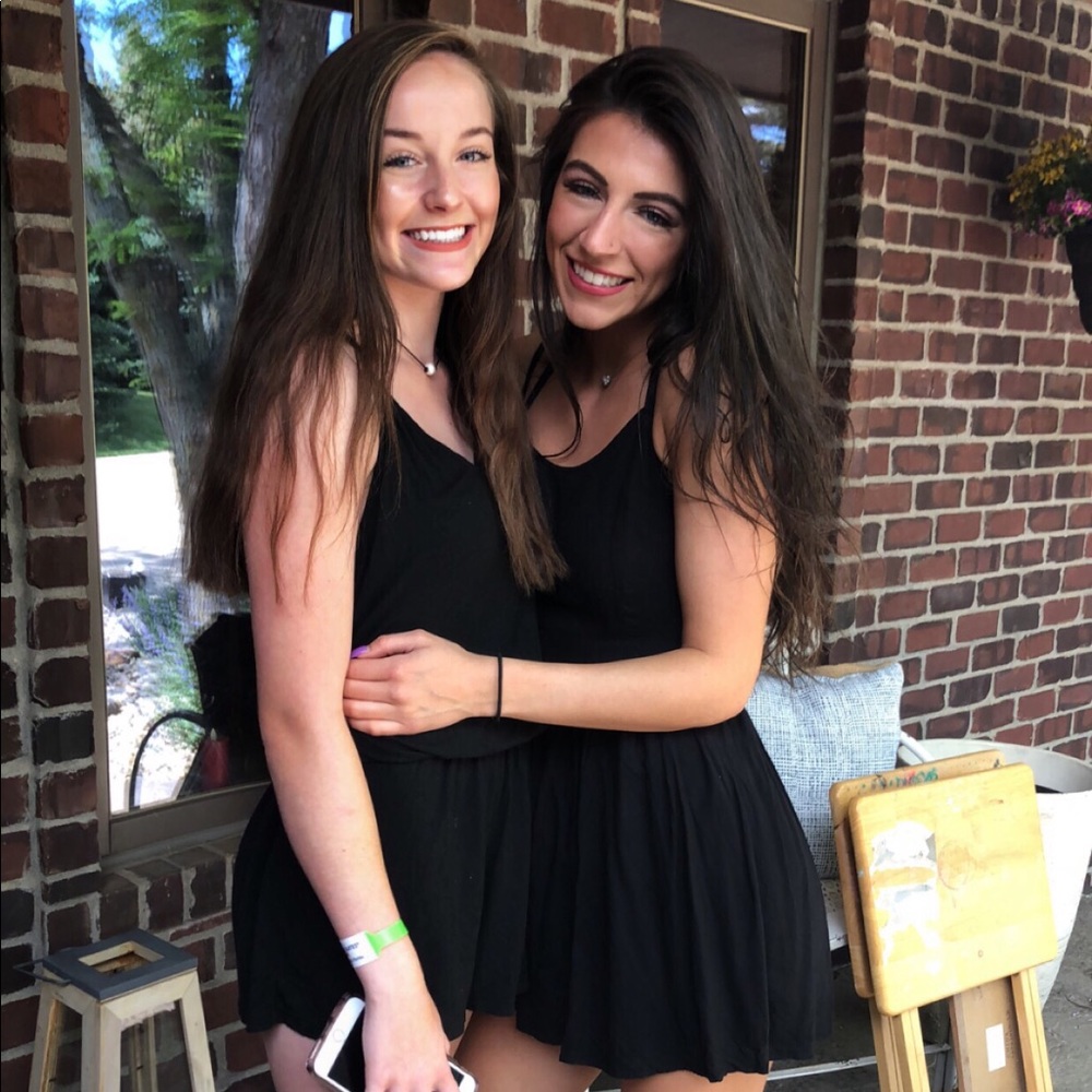 Meet your Posher, Malia